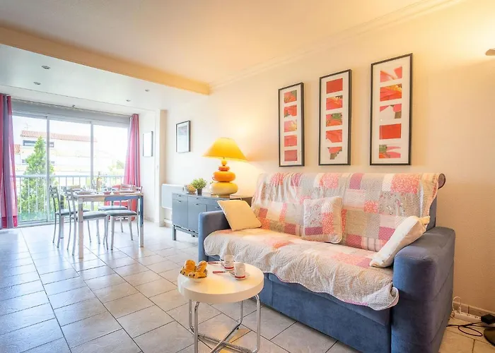 Apartment Terrasses De La Baronnie-3 By Interhome *